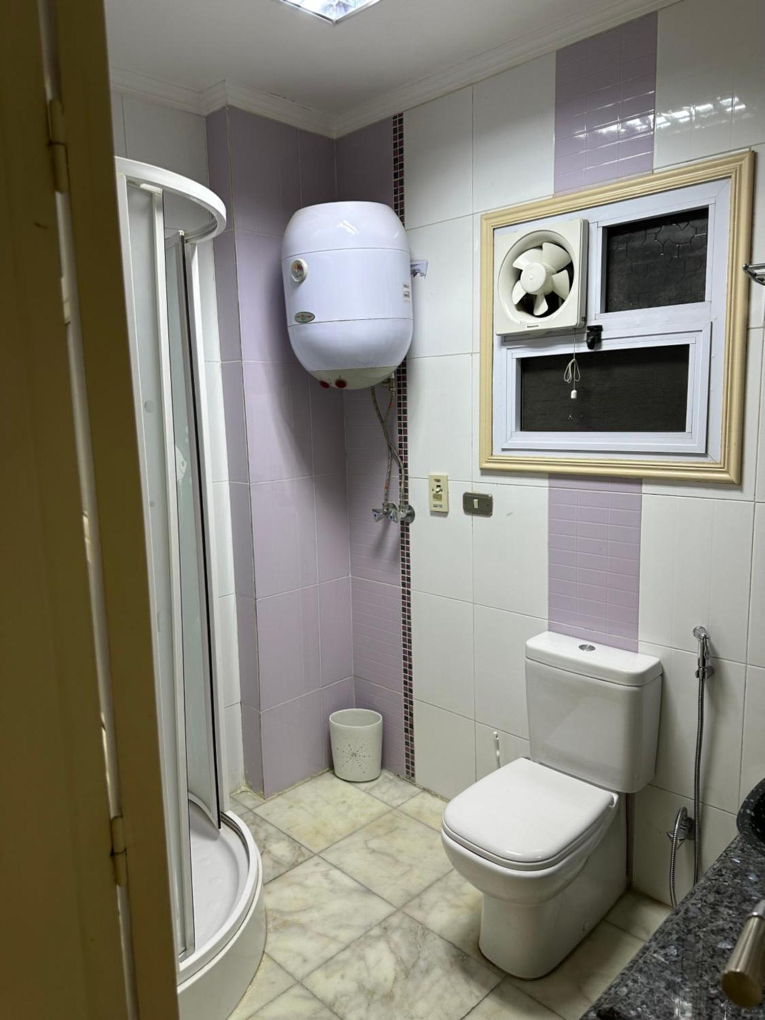 Cozy Near To Airport Apartment
